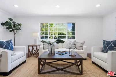 22842 Hatteras St, Woodland Hills, CA 91367 - Photo 23