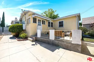 330 N Gower St, Los Angeles, CA 90004 - Photo 21