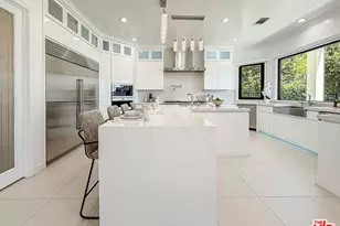 5474 Amber Cir, Calabasas, CA 91302 - Photo 11
