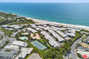 6795 Las Olas Way, Malibu, CA 90265 - Photo 31