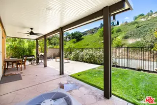 19850 Holly Dr, Santa Clarita, CA 91350 - Photo 37