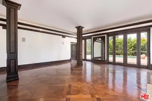 209 S Anita Ave, Los Angeles, CA 90049 - Photo 31