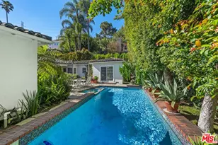 2736 Outpost Dr, Los Angeles, CA 90068 - Photo 15
