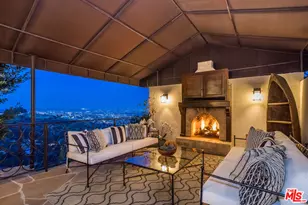 8148 Mannix Dr, Los Angeles, CA 90046 - Photo 23