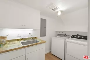 2271 Century Hill, Los Angeles, CA 90067 - Photo 47