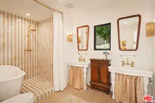 3640 Mandeville Canyon Rd, Los Angeles, CA 90049 - Photo 27