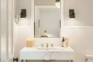 8836 Evanview Dr, West Hollywood, CA 90069 - Photo 29