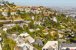 8836 Evanview Dr, West Hollywood, CA 90069 - Photo 49