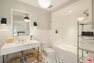 8836 Evanview Dr, West Hollywood, CA 90069 - Photo 27