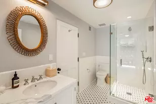 8836 Evanview Dr, West Hollywood, CA 90069 - Photo 31