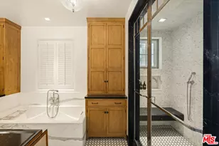 8836 Evanview Dr, West Hollywood, CA 90069 - Photo 25
