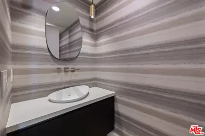 505 S Barrington Ave #404, Los Angeles, CA 90049 - Photo 7