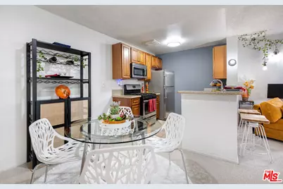 6405 Green Valley Cir #209, Culver City, CA 90230 - Photo 5