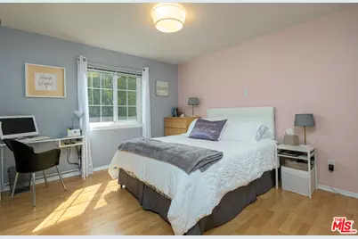 8471 Vine Valley Dr, Los Angeles, CA 91352 - Photo 25