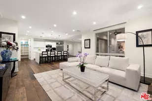 450 N Palm Dr, Beverly Hills, CA 90210 - Photo 31