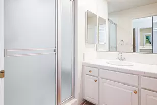 1220 Roxbury Dr, Los Angeles, CA 90035 - Photo 39