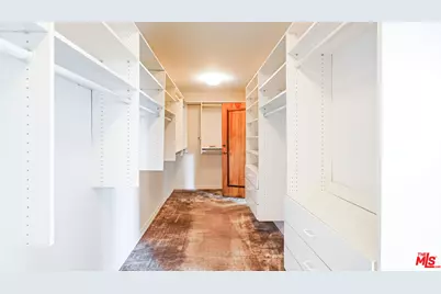 1220 Roxbury Dr #302, Los Angeles, CA 90035 - Photo 29
