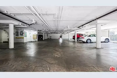 1220 Roxbury Dr #302, Los Angeles, CA 90035 - Photo 45