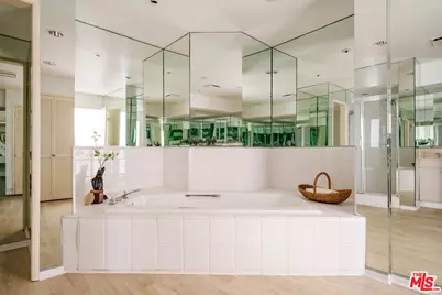 121 S Palm Dr #401, Beverly Hills, CA 90212 - Photo 33
