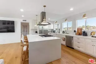 4243 Don Carlos Dr, Los Angeles, CA 90008 - Photo 23