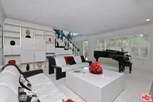 11944 Briarvale Ln, Studio City, CA 91604 - Photo 15
