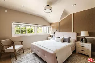 252 N Kenter Ave, Los Angeles, CA 90049 - Photo 21