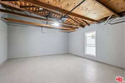 369 E Van Koevering St, Rialto, CA 92376 - Photo 43
