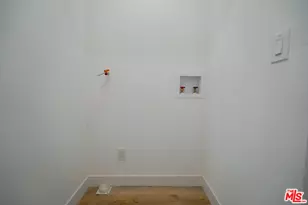 9607 Evers Ave, Los Angeles, CA 90002 - Photo 15