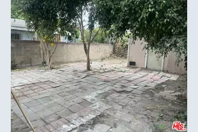 9607 Evers Ave, Los Angeles, CA 90002 - Photo 17