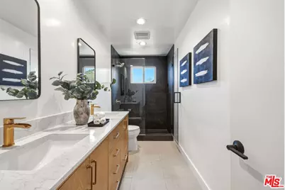 21625 Saddle Peak Rd, Topanga, CA 90290 - Photo 27