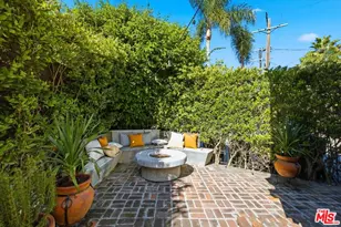 2504 Ocean Ave, Venice, CA 90291 - Photo 25