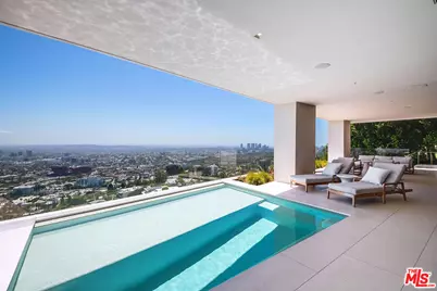 9016 Thrasher Ave, Los Angeles, CA 90069 - Photo 47