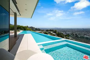 9016 Thrasher Ave, Los Angeles, CA 90069 - Photo 33