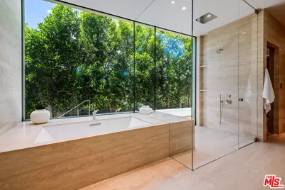 9016 Thrasher Ave, Los Angeles, CA 90069 - Photo 29