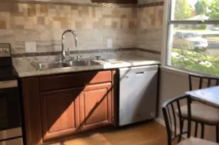 6550 Hanna Ave, Woodland Hills, CA 91303 - Photo 3