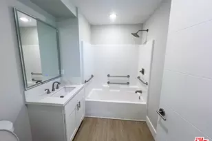 142 E 84th St, Los Angeles, CA 90003 - Photo 17