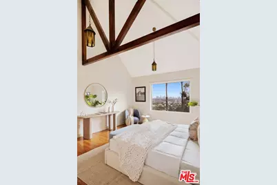 4818 Bonvue Ave, Los Angeles, CA 90027 - Photo 15