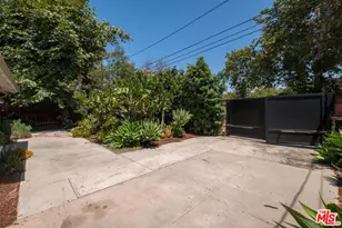 5817 Arroyo Dr, Los Angeles, CA 90042 - Photo 17
