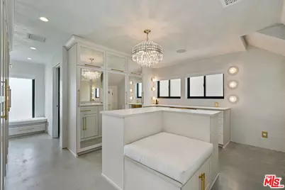15 Reef St, Marina del Rey, CA 90292 - Photo 23