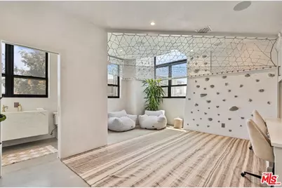 15 Reef St, Marina del Rey, CA 90292 - Photo 25