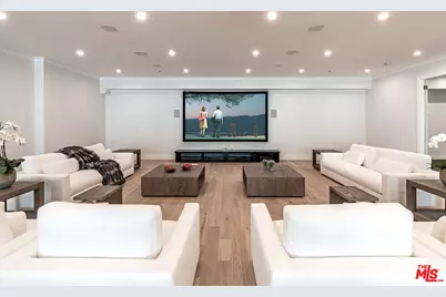 722 N Camden Dr, Beverly Hills, CA 90210 - Photo 9