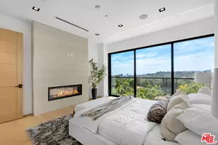 16800 Oak View Dr, Encino, CA 91436 - Photo 19