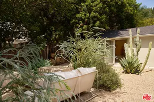 404 N Avenue 52, Los Angeles, CA 90042 - Photo 33