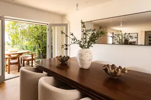8657 Metz Pl, West Hollywood, CA 90069 - Photo 21