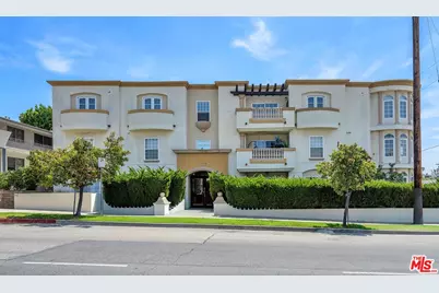 4832 Whitsett Ave #202, Valley Village, CA 91607 - Photo 1