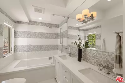 2700 Glendower Ave, Los Angeles, CA 90027 - Photo 35