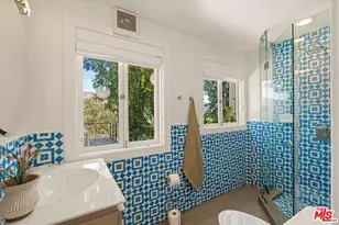 2700 Glendower Ave, Los Angeles, CA 90027 - Photo 53