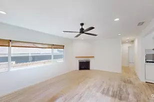 8462 Kirkwood Dr, Los Angeles, CA 90046 - Photo 3