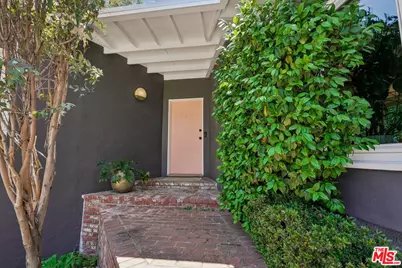 3095 Passmore Dr, Los Angeles, CA 90068 - Photo 3