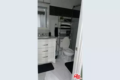 1019 N Millard Ave, Rialto, CA 92376 - Photo 9